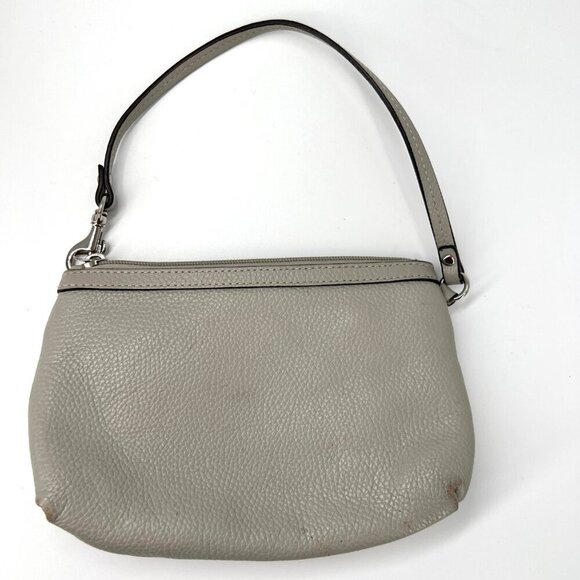 Coach‎ Silver Cursive Logo Gray Pebbled Leather Wristlet 2010s Vintage - Picture 2 of 8